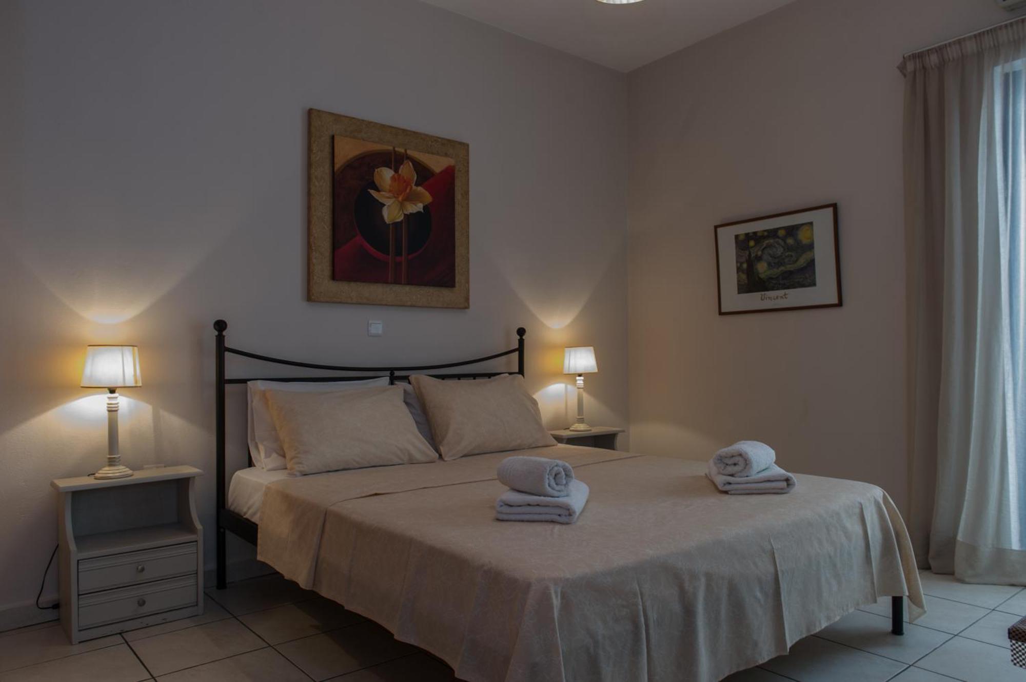Kamari Blue Apartments Kalamata Exterior photo