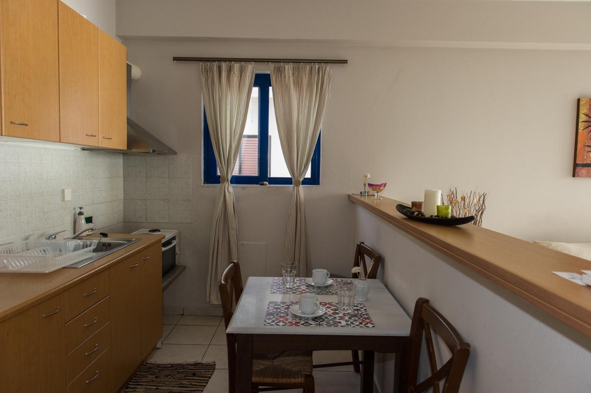 Kamari Blue Apartments Kalamata Exterior photo