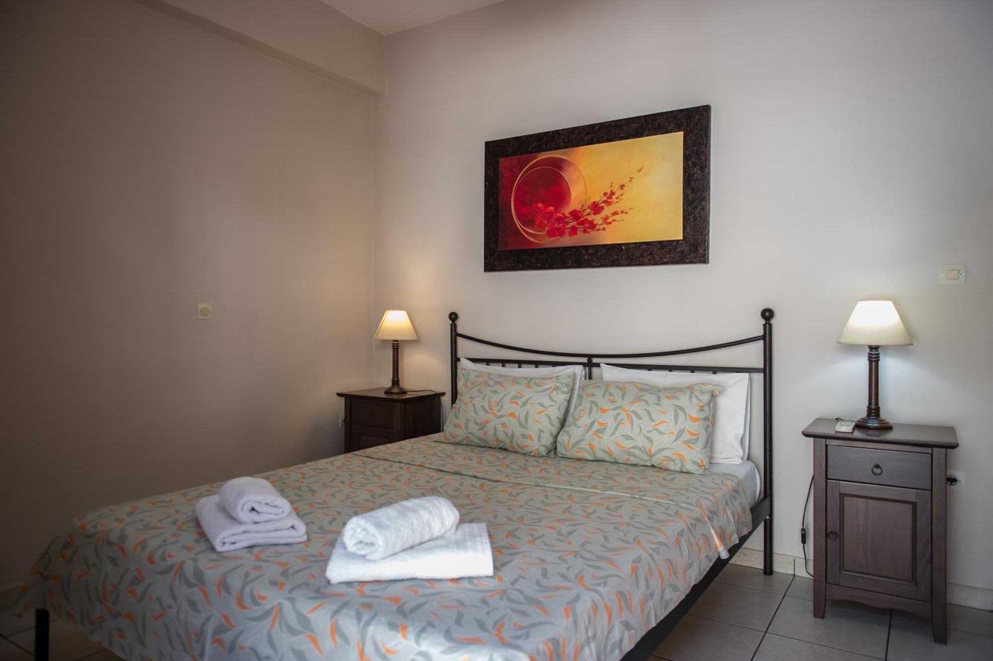 Kamari Blue Apartments Kalamata Exterior photo