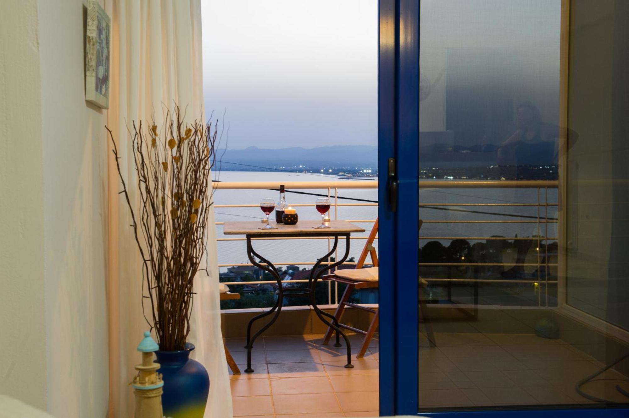 Kamari Blue Apartments Kalamata Exterior photo