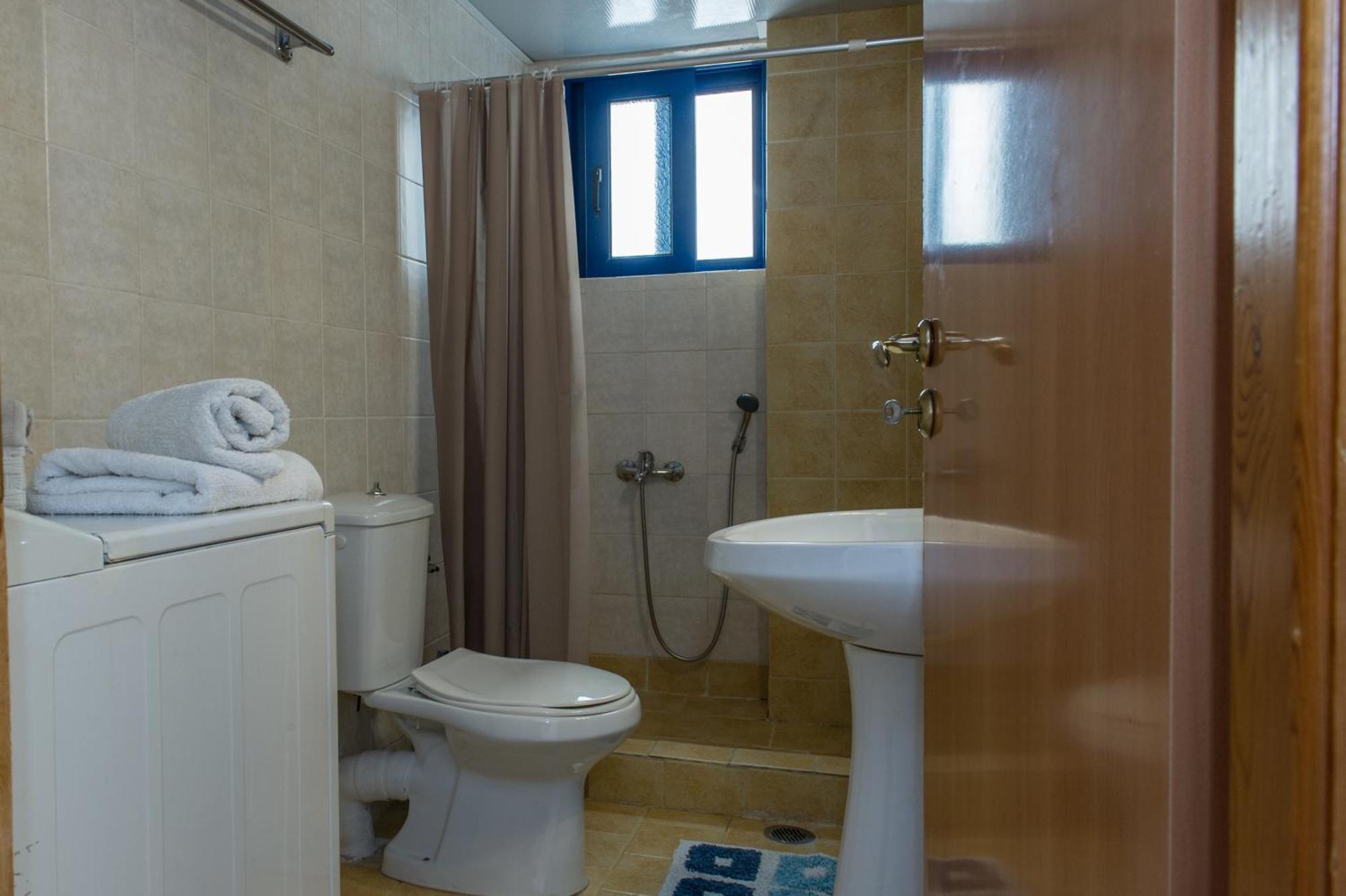 Kamari Blue Apartments Kalamata Exterior photo