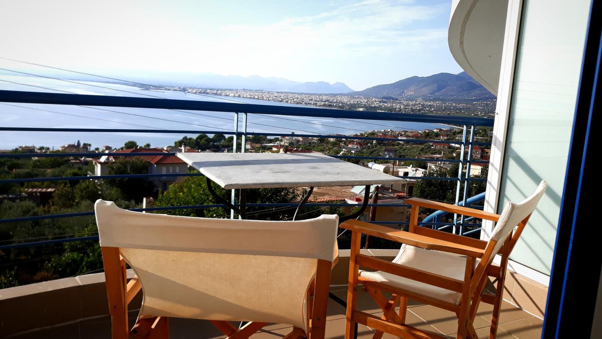Kamari Blue Apartments Kalamata Exterior photo